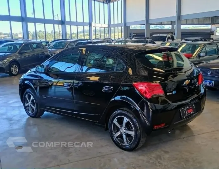 ONIX 1.4 MPFI LTZ 8V