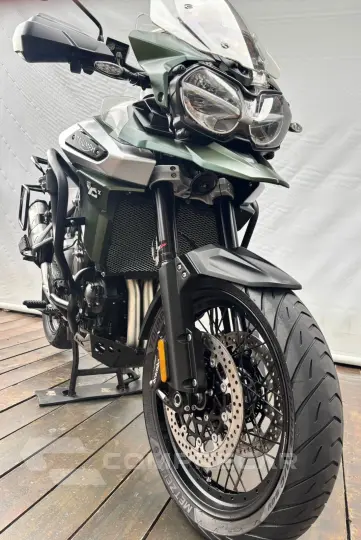 TRIUMPH TIGER 1200 XCX