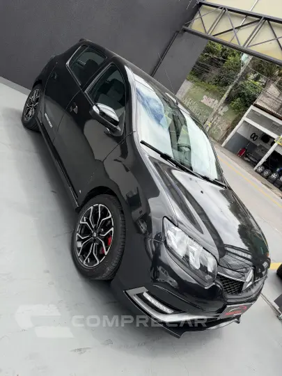 SANDERO 2.0 16V RS Racing Spirit