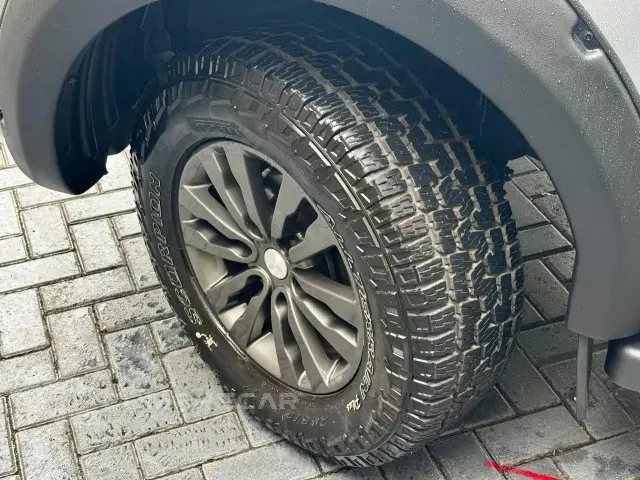L200 TRITON - 2.4 16V TURBO SPORT GLX CD 4P 4X4 MANUAL