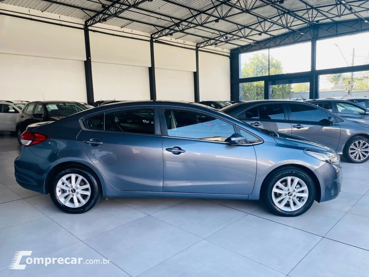 CERATO 1.6 Sedan 16V