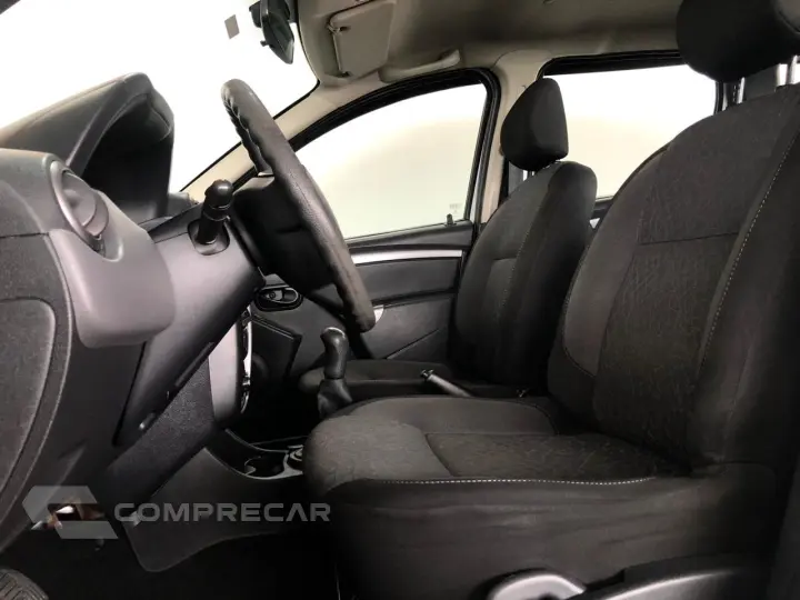 DUSTER 1.6 16V SCE Expression