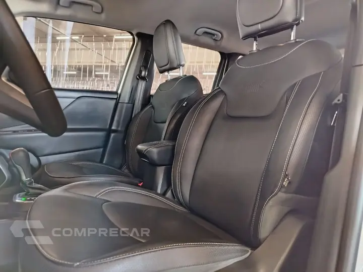 Renegade 1.3 T270 Turbo Flex Sport At6