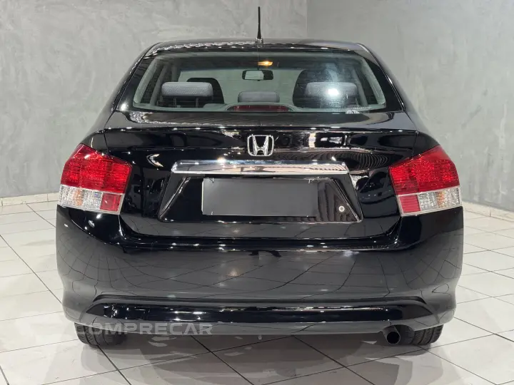 CITY 1.5 LX Sedan 16V