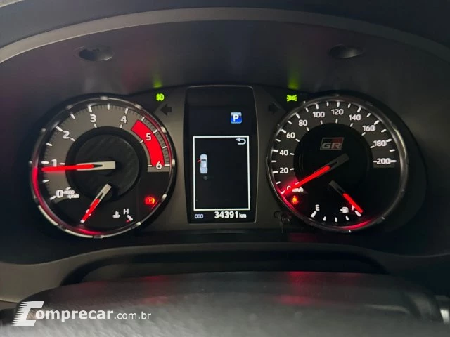 HILUX - 2.8 D-4D TURBO CD GR-S 4X4 AUTOMÁTICO