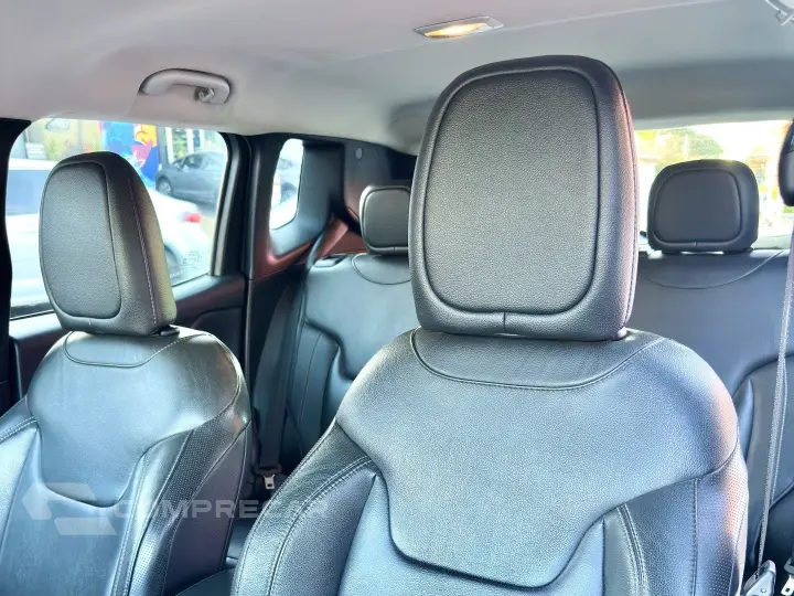 RENEGADE 1.8 16V FLEX LONGITUDE 4P AUTOMÁTICO
