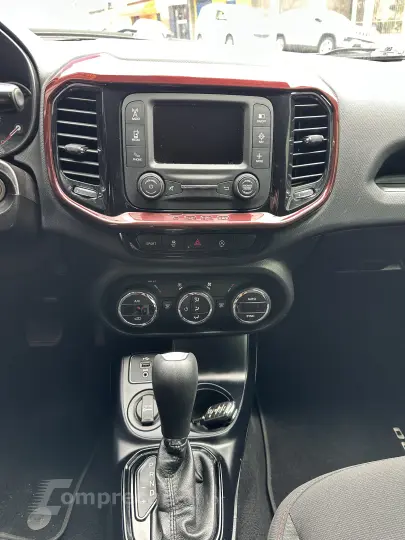 TORO 1.8 16V EVO Freedom AT6