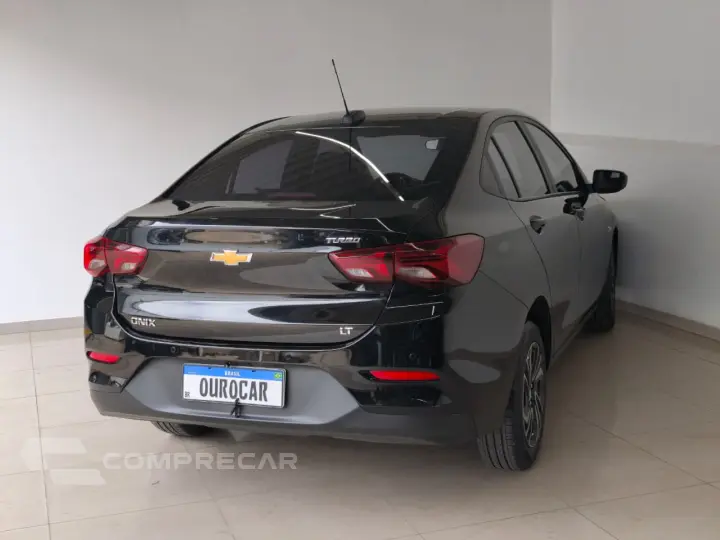 ONIX 1.0 Turbo Plus LT