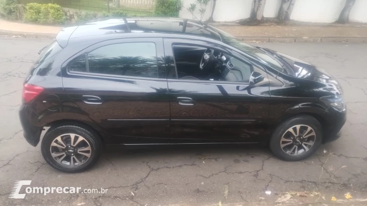 ONIX 1.4 MPFI LTZ 8V