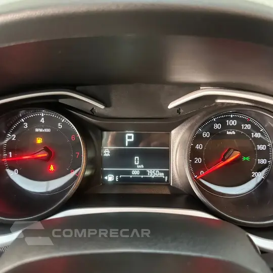 ONIX SEDAN Plus LT 1.0 12V Flex 4p Mec.