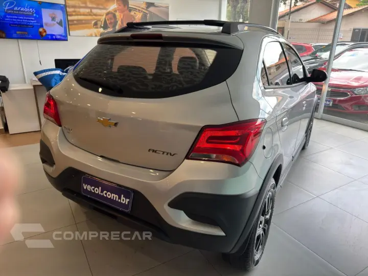 Onix Hatch 1.4 4P FLEX ACTIV AUTOMÁTICO