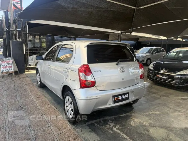 ETIOS HATCH - 1.3 XS 16V 4P MANUAL
