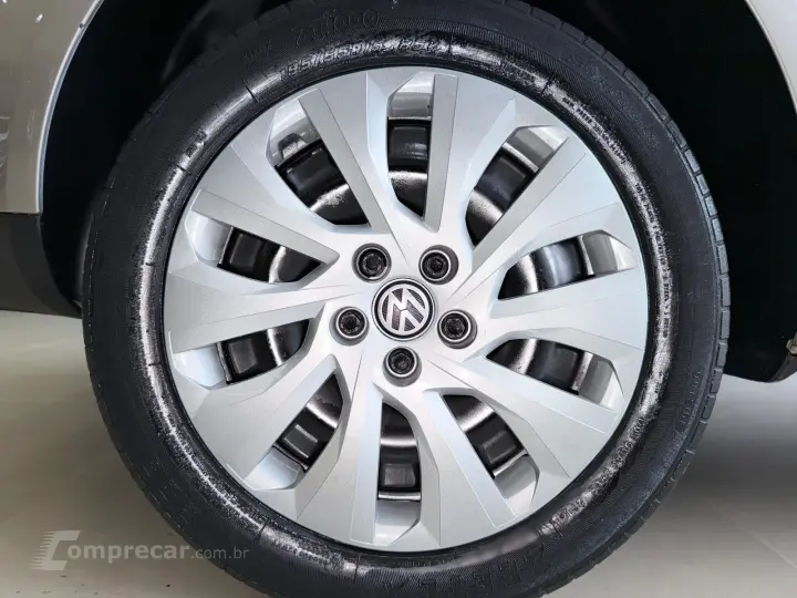 POLO SEDAN 1.6 MI 8V