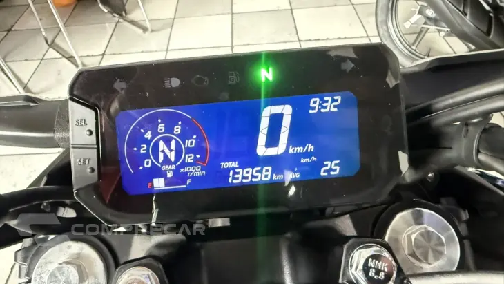 CB 300F TWISTER CBS