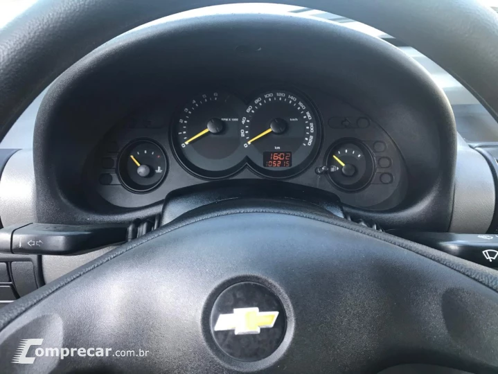 CORSA 1.0 MPFI Classic Sedan 8V