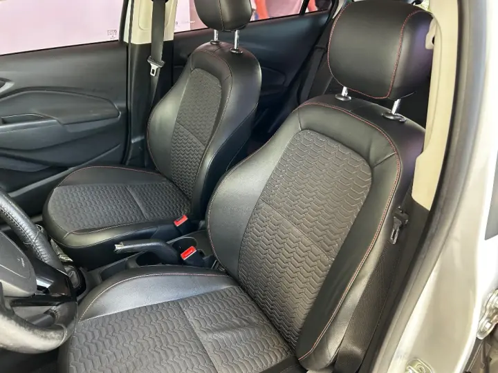 ONIX HATCH LTZ 1.4 8V FlexPower 5p Mec.