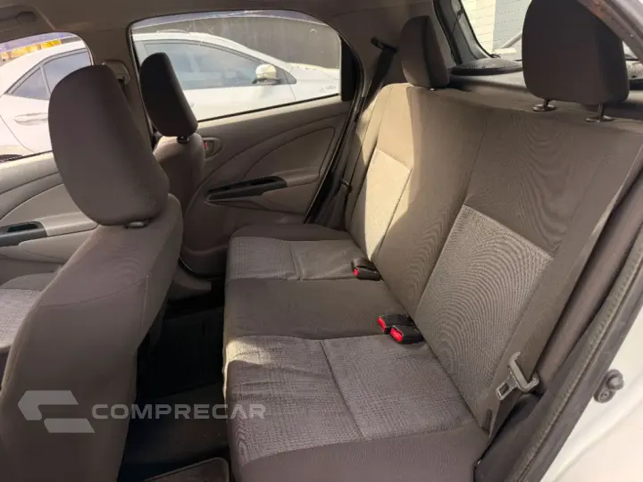 ETIOS XS  1.3 Flex 16V 5p Mec.