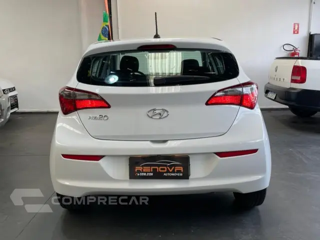 HB20 - 1.0 COMFORT PLUS 12V 4P MANUAL