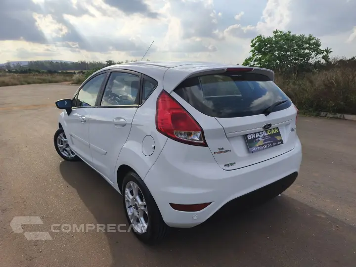 FIESTA 1.6 SE HATCH 16V FLEX 4P POWERSHIFT