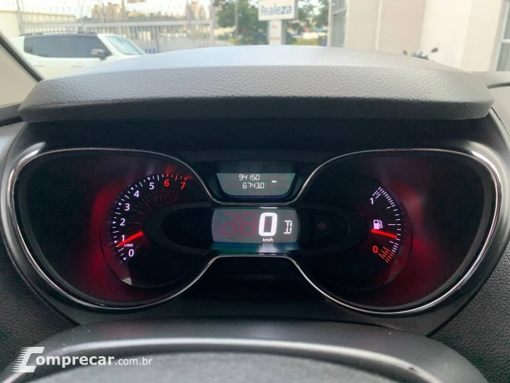 CAPTUR Intense 1.6 16V Flex 5p Aut.