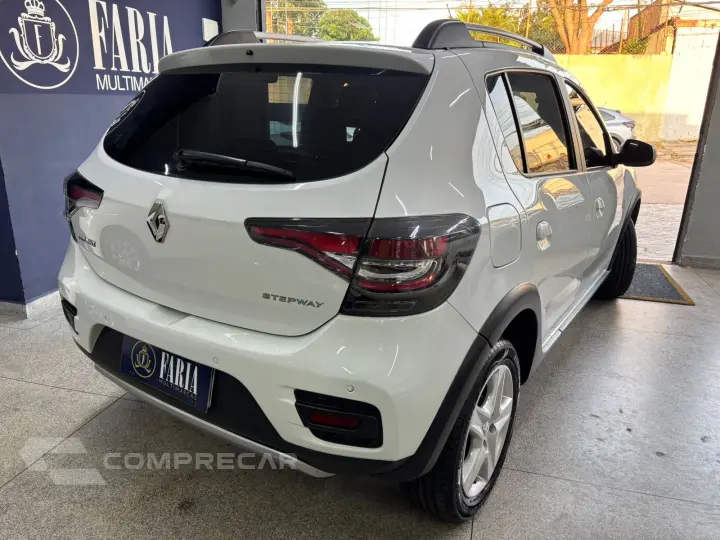 SANDERO STEP. Easy R Dyn. Flex 1.6 16V