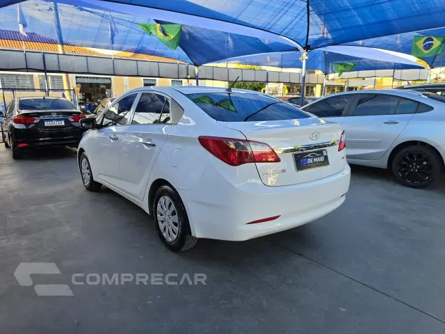 HB20S - 1.0 COMFORT PLUS 12V 4P MANUAL