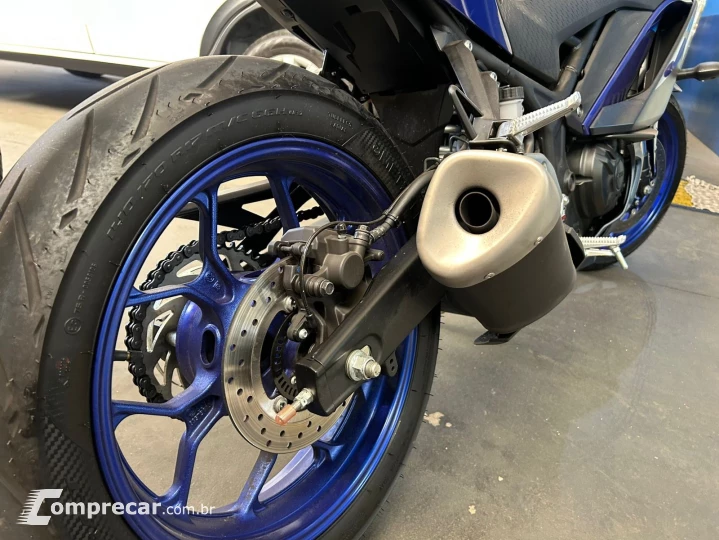 YZF R-3 321/ABS