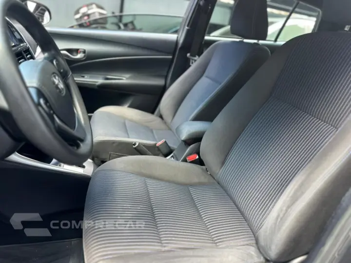 YARIS 1.5 16V FLEX XLS CONNECT MULTIDRIVE