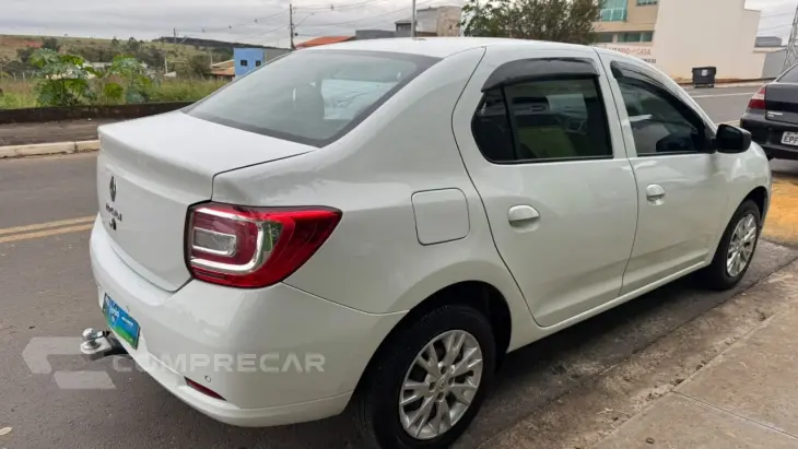 Logan 1.0 12V 4P FLEX SCE ZEN