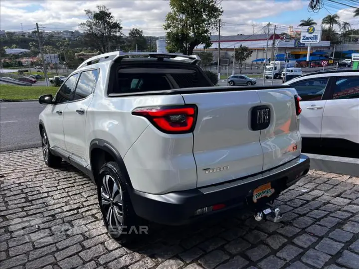 TORO 2.0 16V Turbo Volcano 4WD