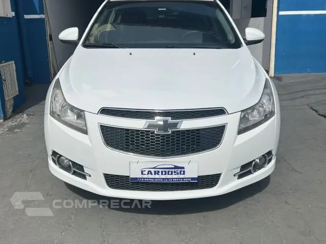 CRUZE HATCH - 1.8 LT SPORT6 16V 4P MANUAL