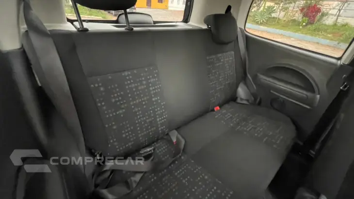 UNO 1.0 EVO Attractive 8V