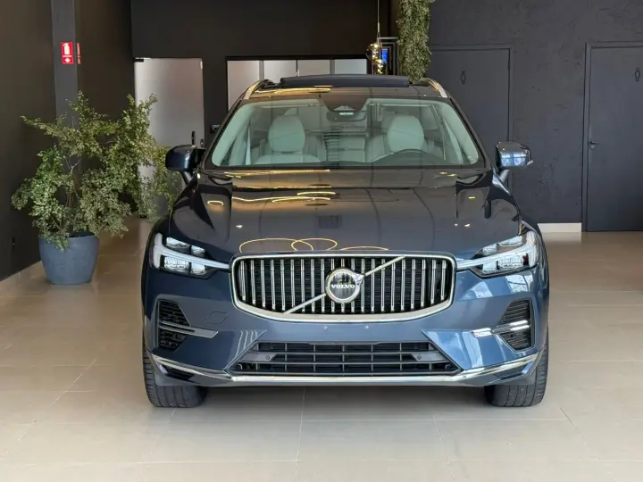 XC60 2.0 T8 Recharge Inscription Expression AWD Geartronic