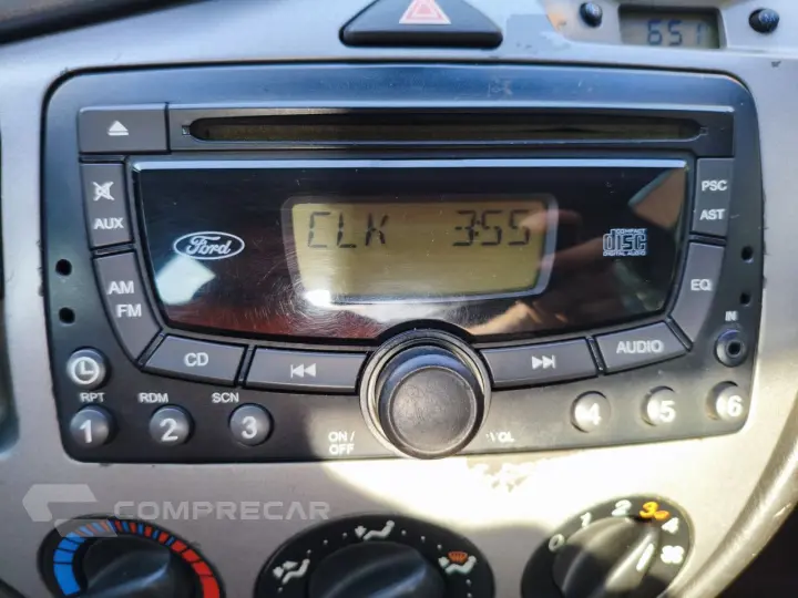 Focus Sedan 1.6 4P