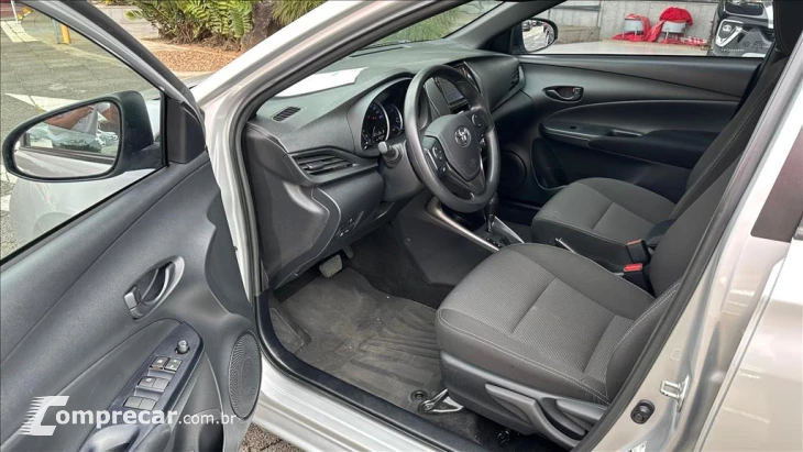 YARIS 1.5 16V FLEX XL MULTIDRIVE