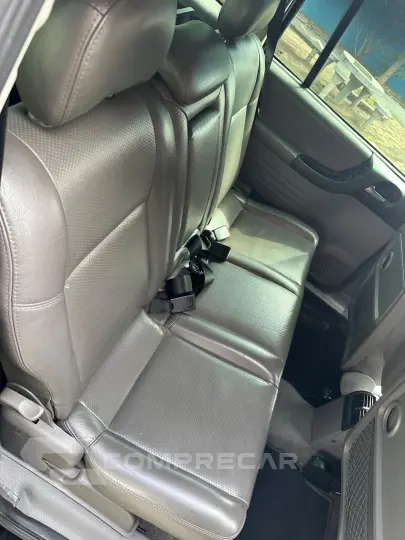 Zafira 2.0 4P ELITE FLEX 7 LUGARES AUTOMÁTICO