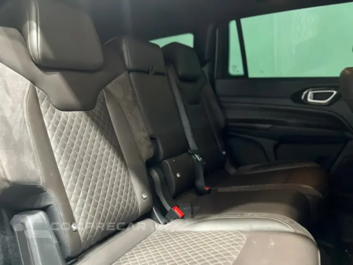 COMMANDER 1.3 T270 TURBO FLEX OVERLAND AT6