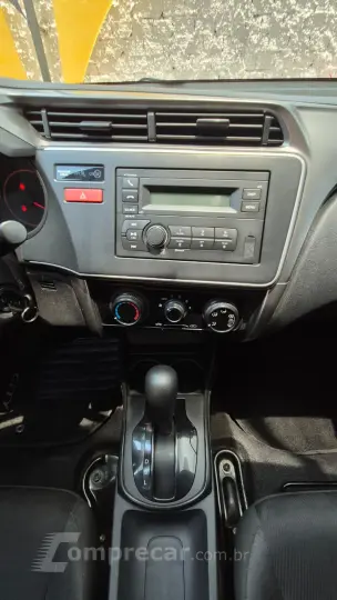 CITY 1.5 LX Sedan 16V