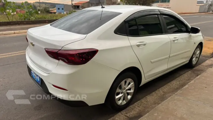Onix Sedan 1.0 12V 4P FLEX LT PLUS