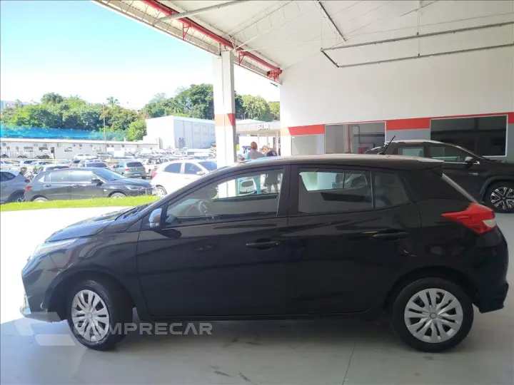 YARIS 1.5 16V XL