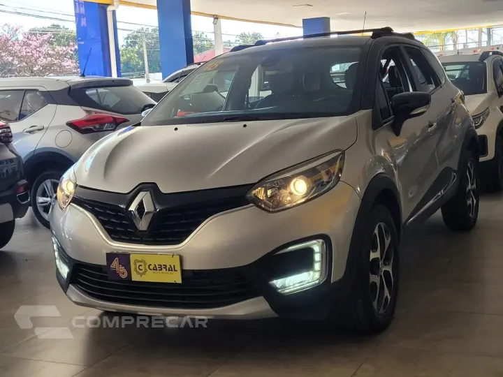 CAPTUR Intense 2.0 16V Flex 5p Aut.