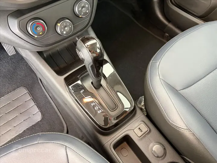 SPIN 1.8 PREMIER 8V FLEX 4P AUTOMÁTICO