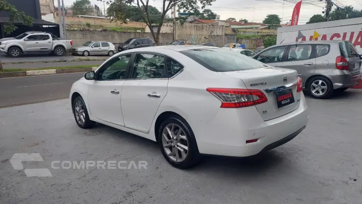 Nissan Sentra Unique 2.0 Flex Fuel 16V Aut.