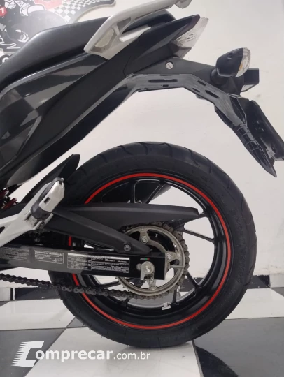 CB 250F Twister