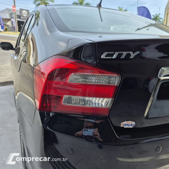 CITY Sedan EX 1.5 Flex 16V 4p Aut.