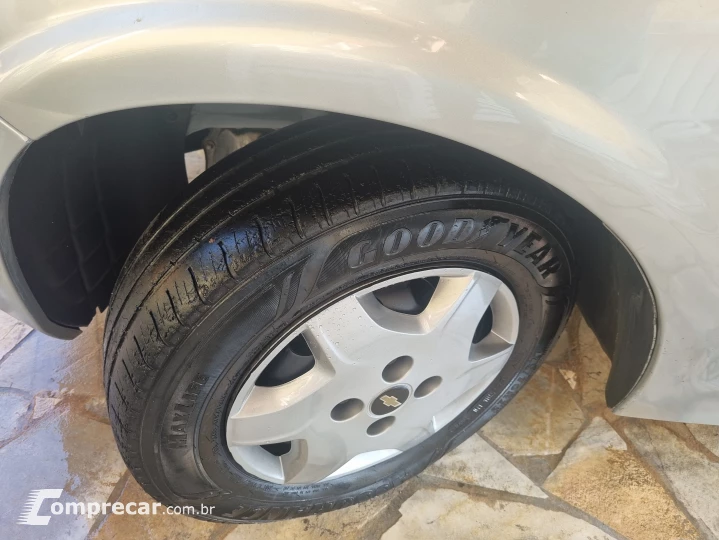 CELTA 1.0 MPFI Spirit 8V