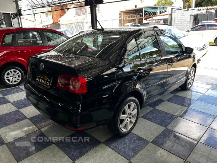 POLO SEDAN 1.6 MI 8V