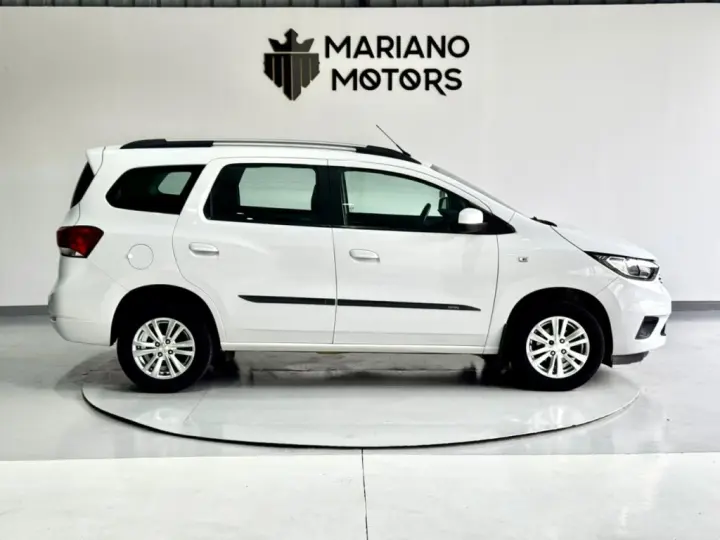 SPIN 1.8 LT 8V FLEX 4P AUTOMÁTICO