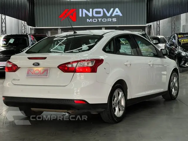 FOCUS SEDAN - 1.6 SE 16V 4P MANUAL