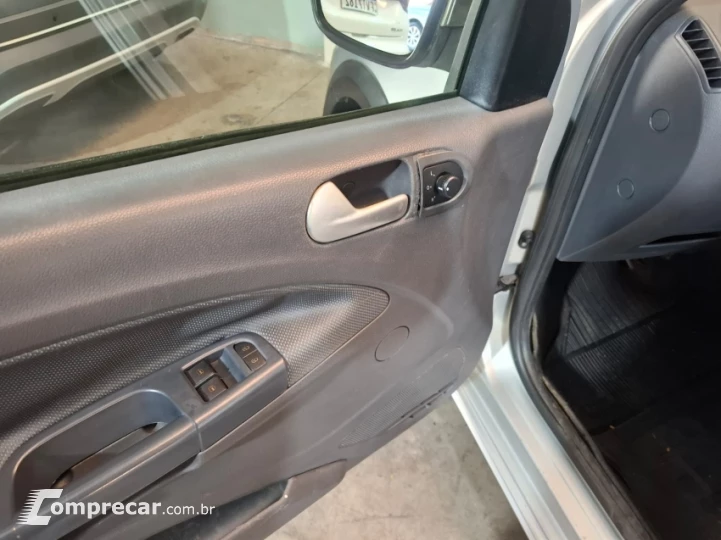 SAVEIRO 1.6 MI CS 8V G.V